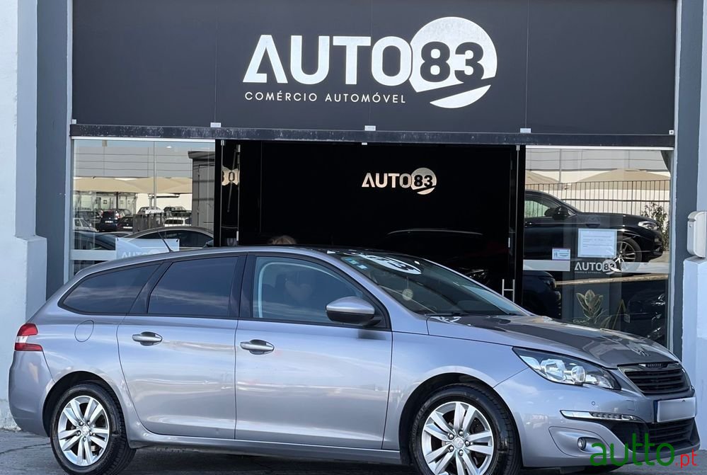 2015' Peugeot 308 Sw photo #1