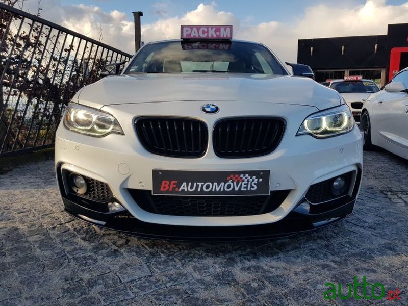 2014' BMW 220 photo #4