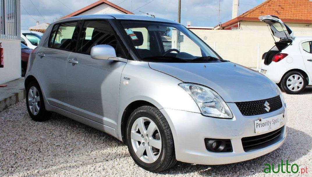 2008' Suzuki Swift 1.3 Ddis Glx photo #1