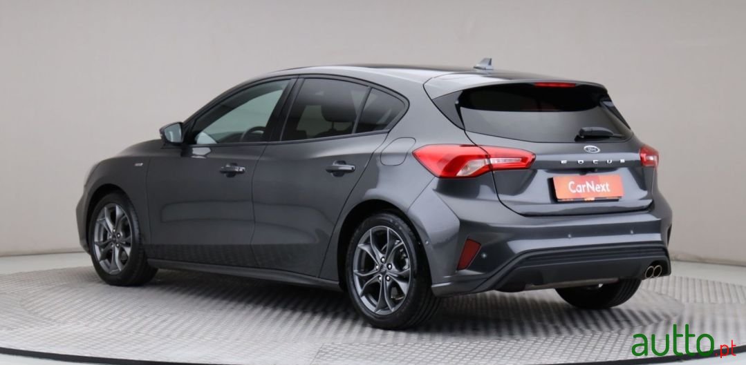 2019' Ford Focus photo #3