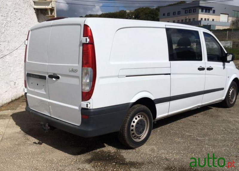 2011' Mercedes-Benz Vito photo #4