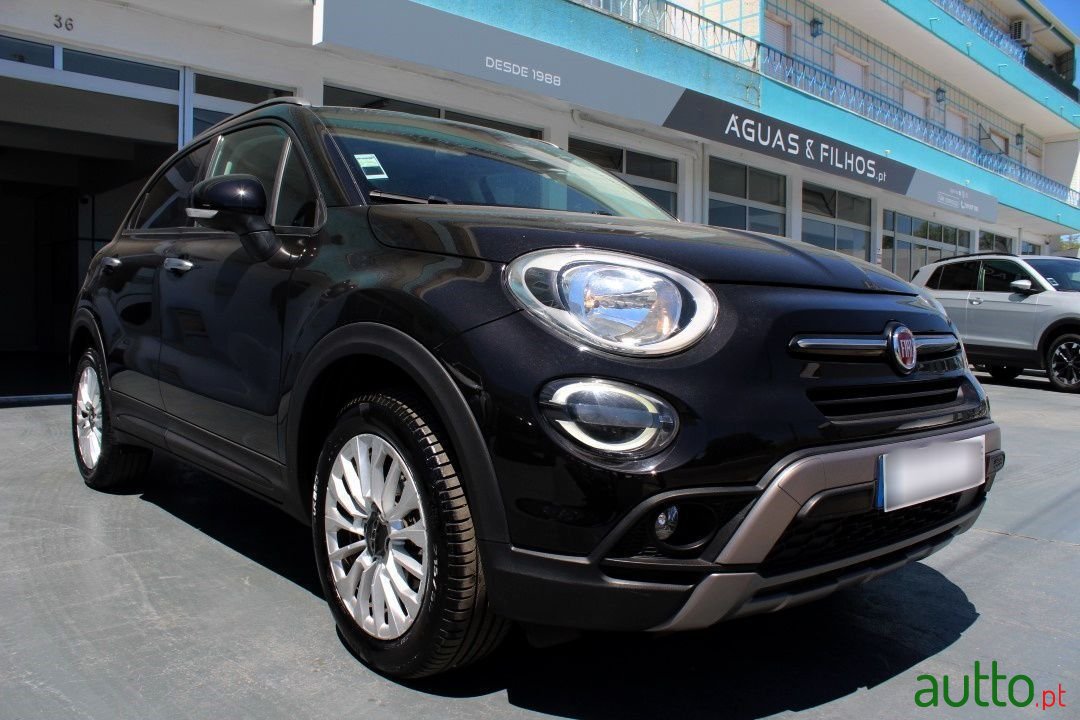 2019' Fiat 500X photo #1
