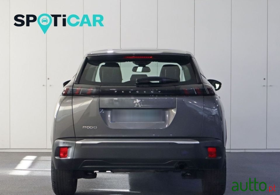 2021' Peugeot 2008 photo #5