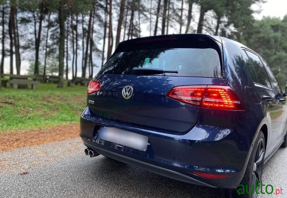 2013' Volkswagen Golf photo #4