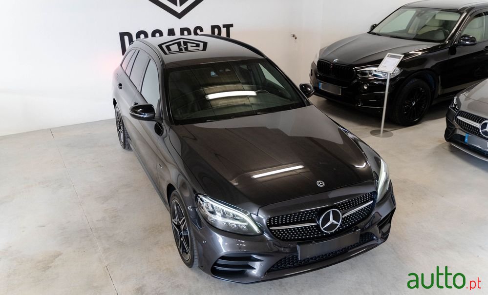 2020' Mercedes-Benz C 300 De Amg Line photo #1