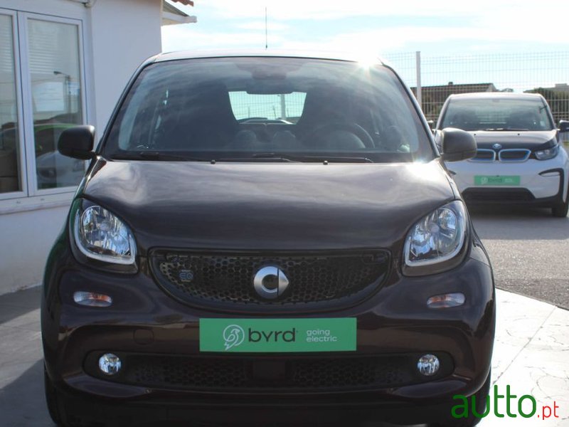 2018' Smart Forfour photo #2