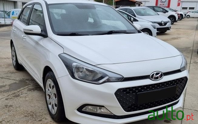 2018' Hyundai i20 photo #1