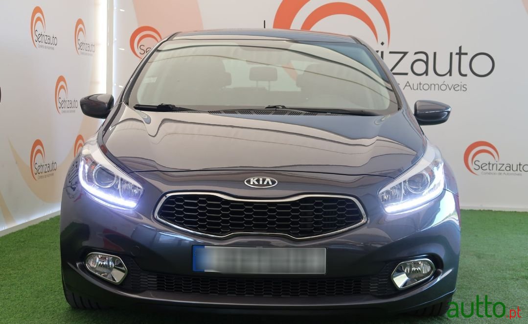 2015' Kia Ceed photo #4