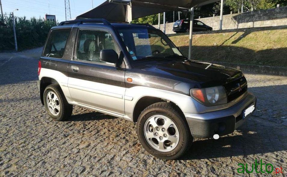 2000' Mitsubishi Pajero Pinin photo #1