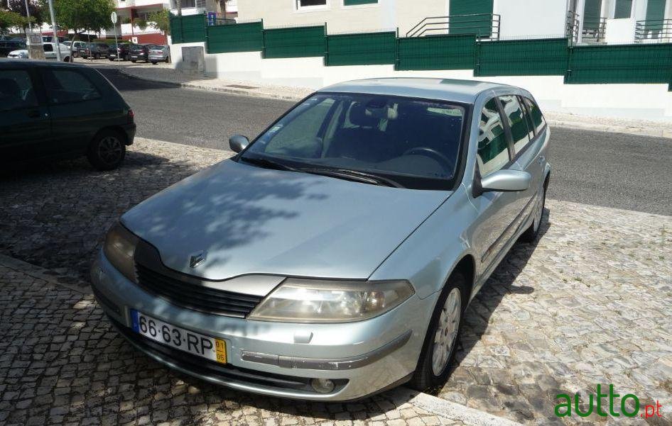 2001' Renault Laguna Break photo #1