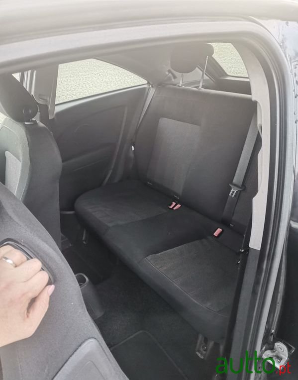 2010' Opel Corsa photo #2