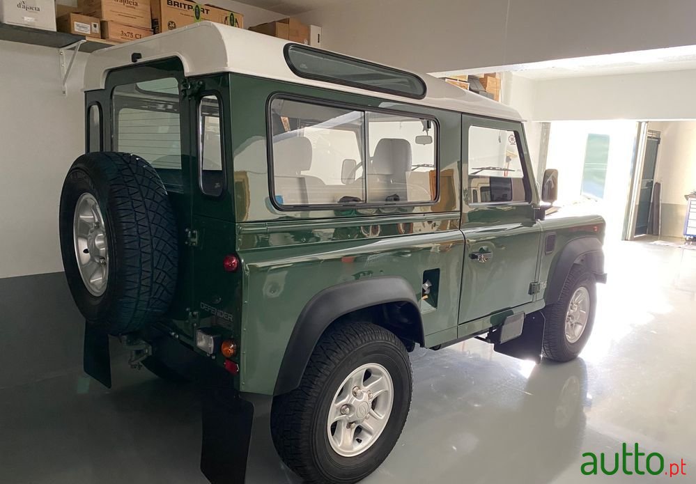 1996' Land Rover Defender photo #3