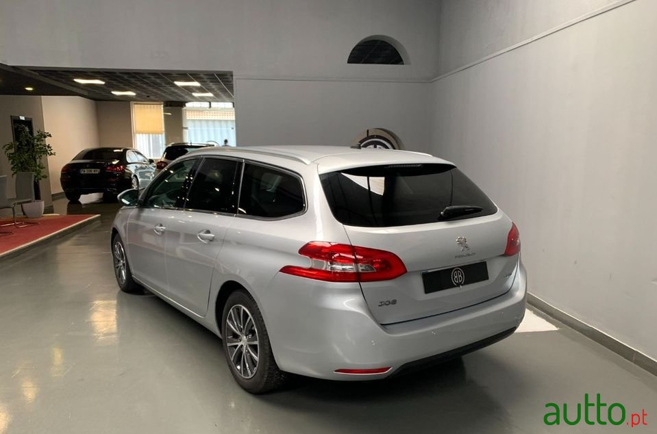 2016' Peugeot 308 Sw photo #4