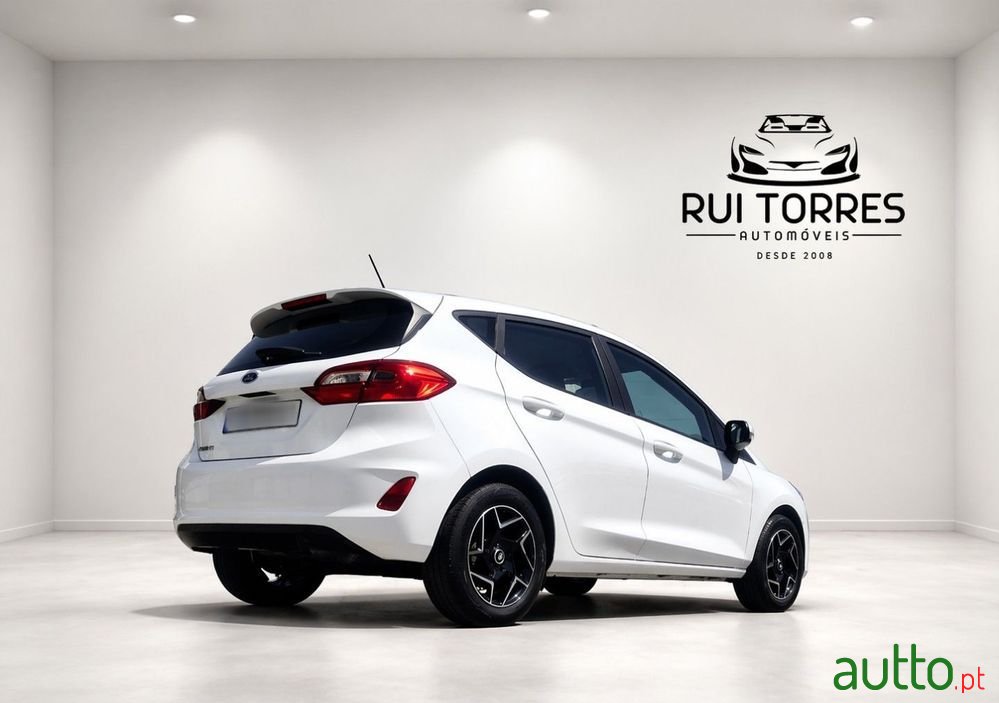 2021' Ford Fiesta photo #5