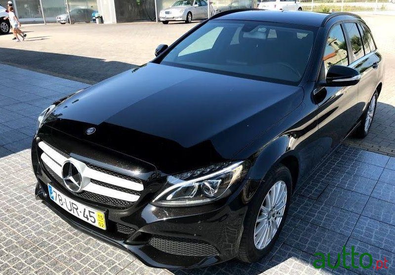 2015' Mercedes-Benz 200 C200D photo #1