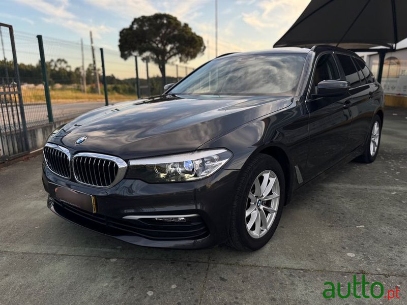 2019' BMW Série 5 photo #1