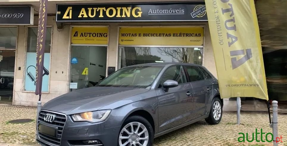 2015' Audi A3 Sportback photo #1