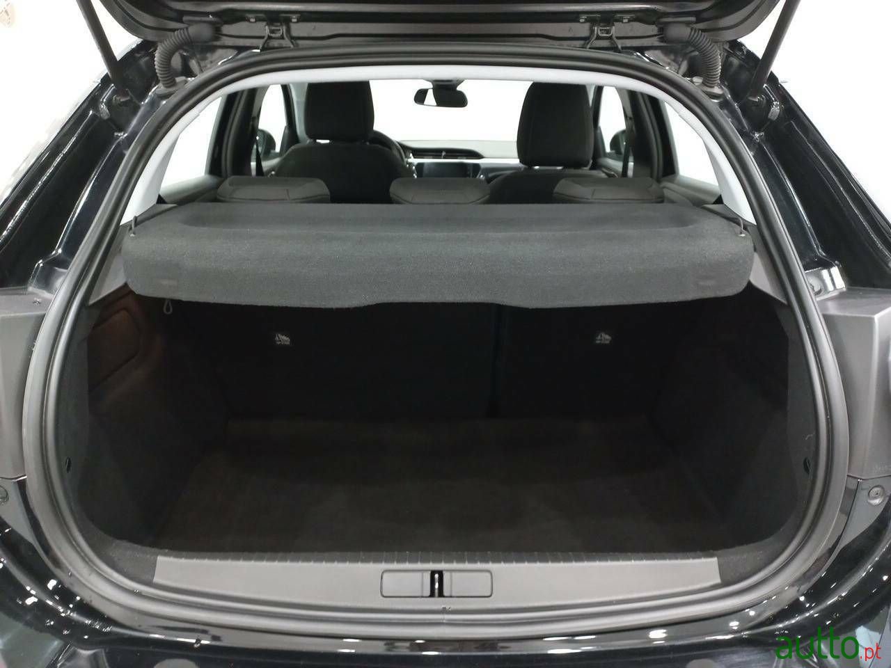 2022' Opel Corsa photo #6