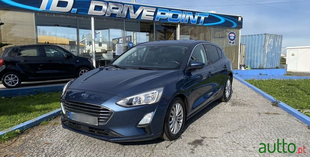 2018' Ford Focus 1.5 Tdci Ecoblue Titanium photo #2