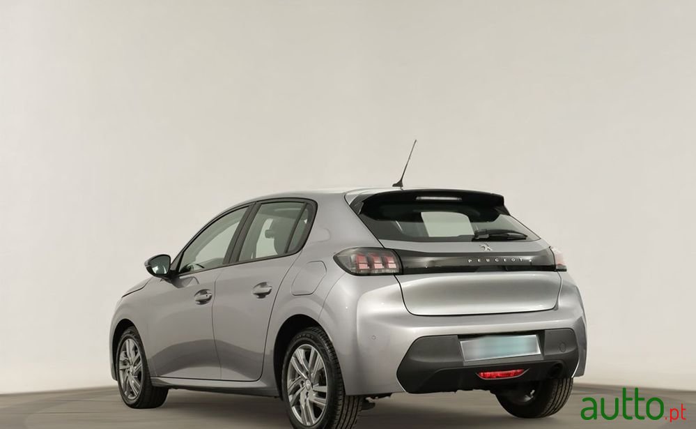 2020' Peugeot 208 photo #2