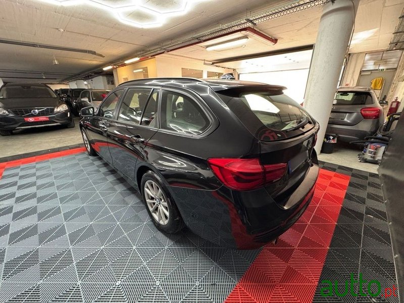 2015' BMW Série 3 D Touring Auto photo #6