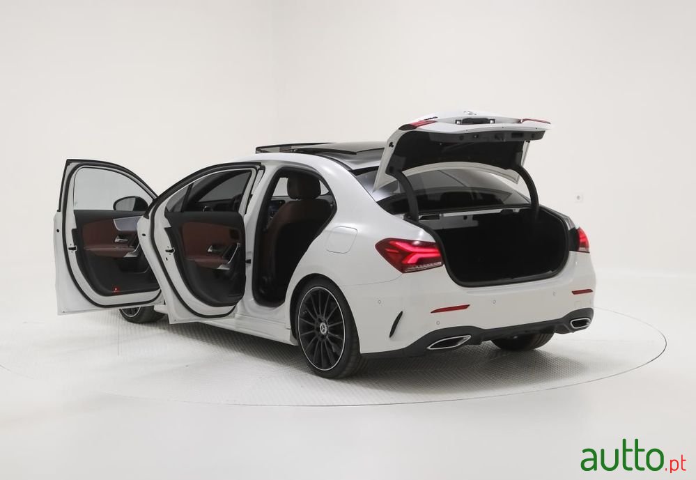 2021' Mercedes-Benz Classe A E Amg Line photo #5