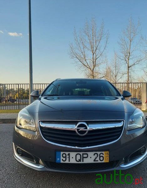 2015' Opel Insignia Sports Tourer photo #3