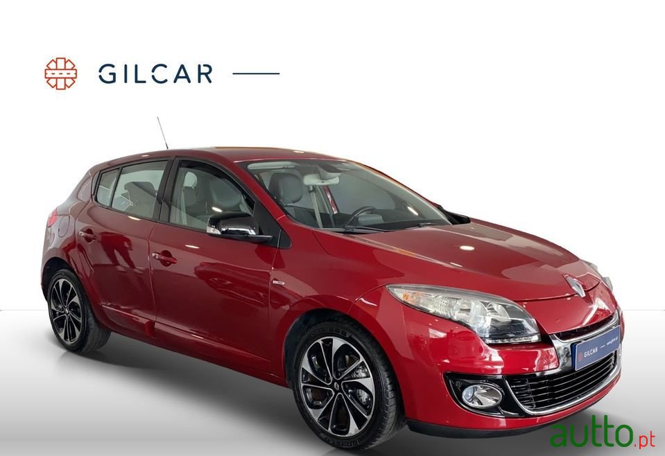 2013' Renault Megane photo #2