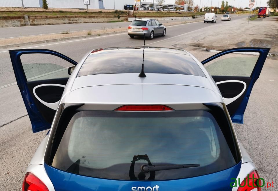 2015' Smart Forfour photo #6