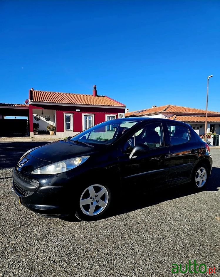 2008' Peugeot 207 photo #2