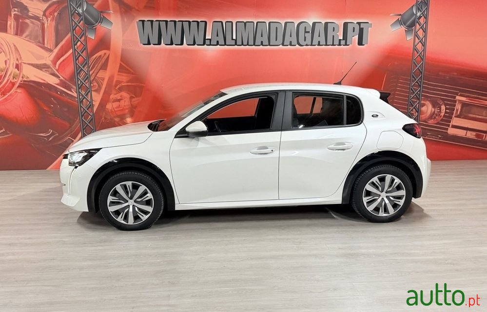 2020' Peugeot e-208 50 Kwh Active photo #2