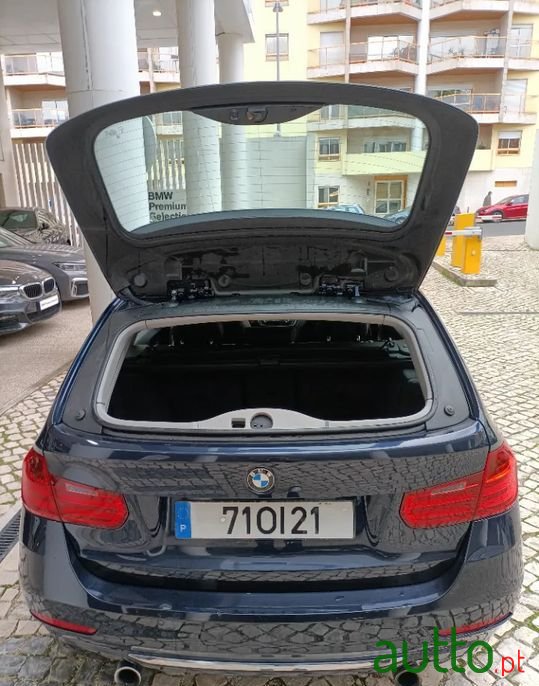 2014' BMW 335 photo #6