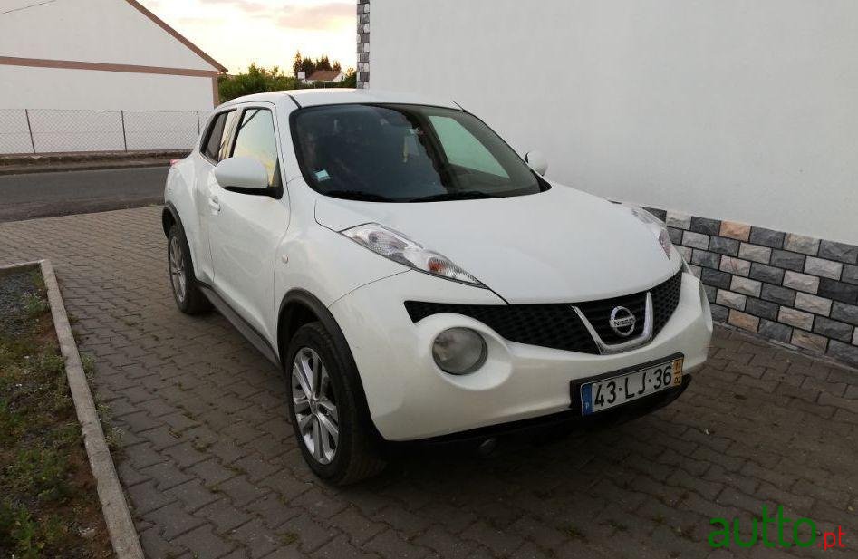 2011' Nissan Juke photo #1
