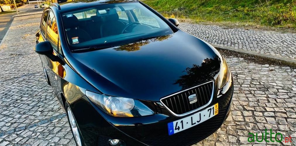 2011' SEAT Ibiza St photo #2