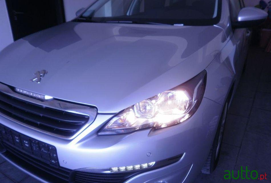 2015' Peugeot 308 Sw photo #3