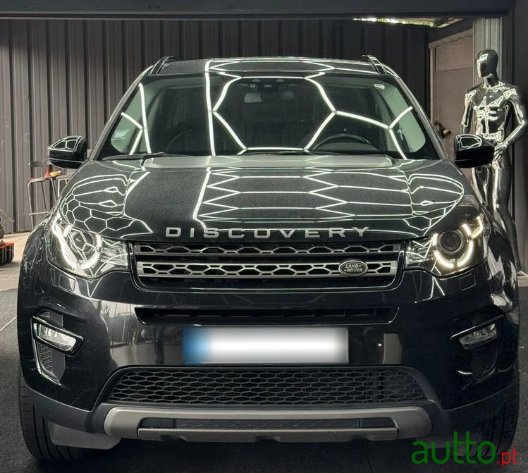 2017' Land Rover Discovery Sport Td4 Pure photo #1