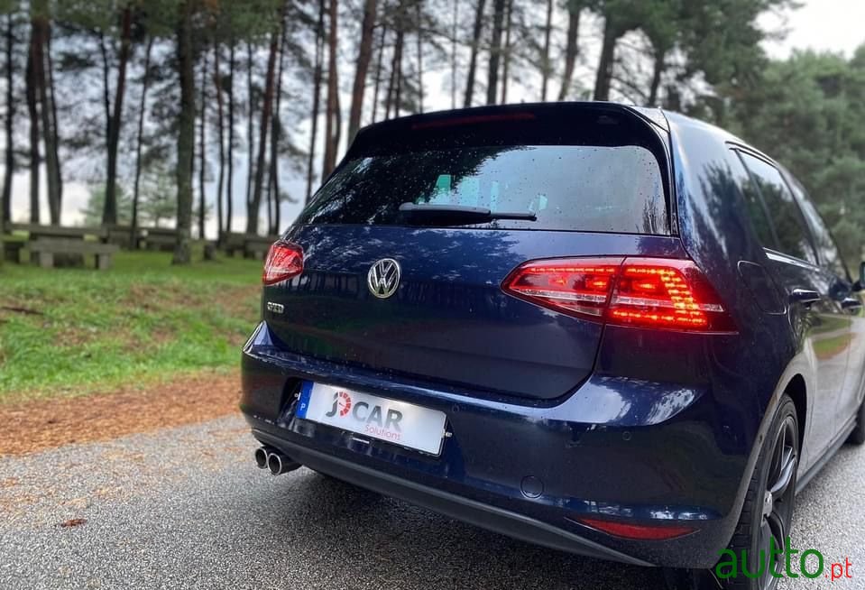 2013' Volkswagen Golf photo #4