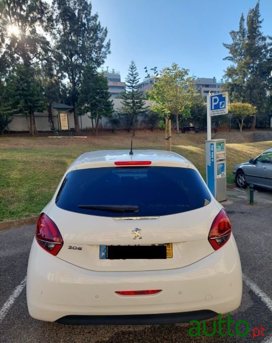 2018' Peugeot 208 photo #4