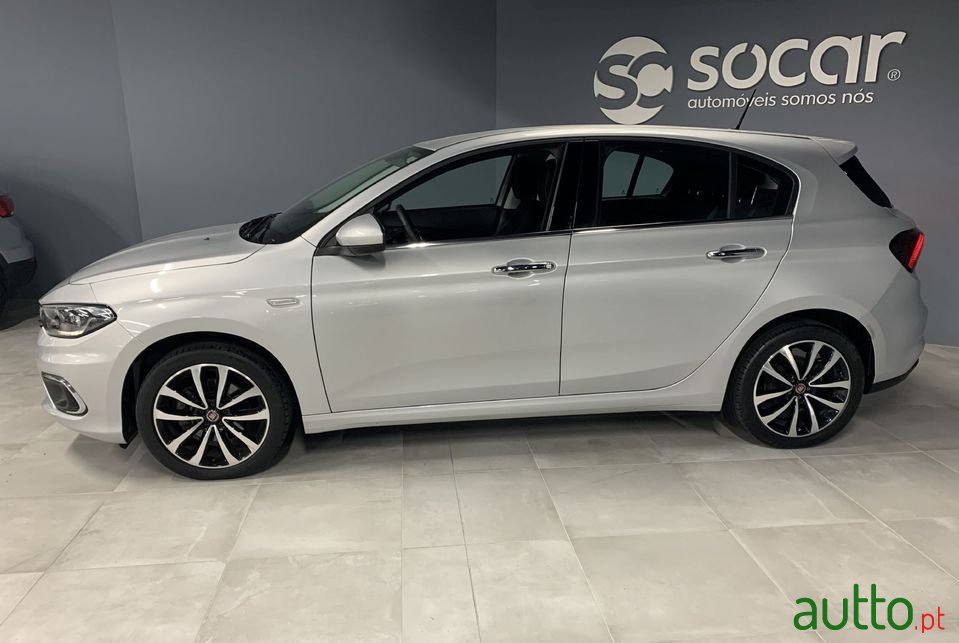 2019' Fiat Tipo photo #2