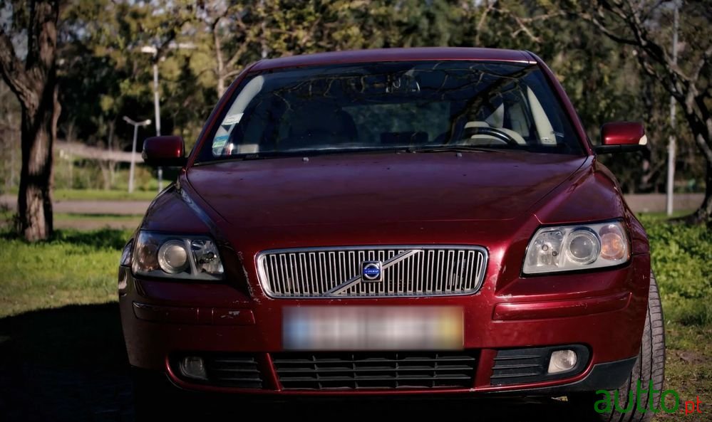 2004' Volvo V50 2.4 Kinetic photo #1