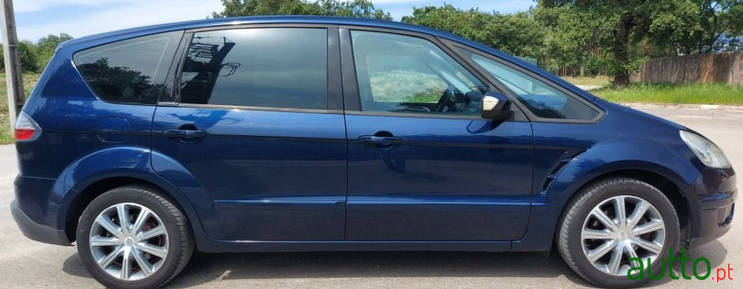 2007' Ford S-Max photo #6