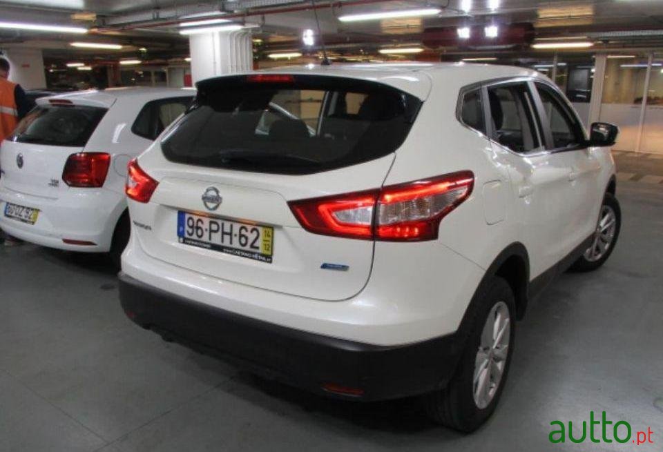 2014' Nissan Qashqai 1.5 Dci Acenta photo #1