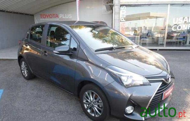 2016' Toyota Yaris photo #1