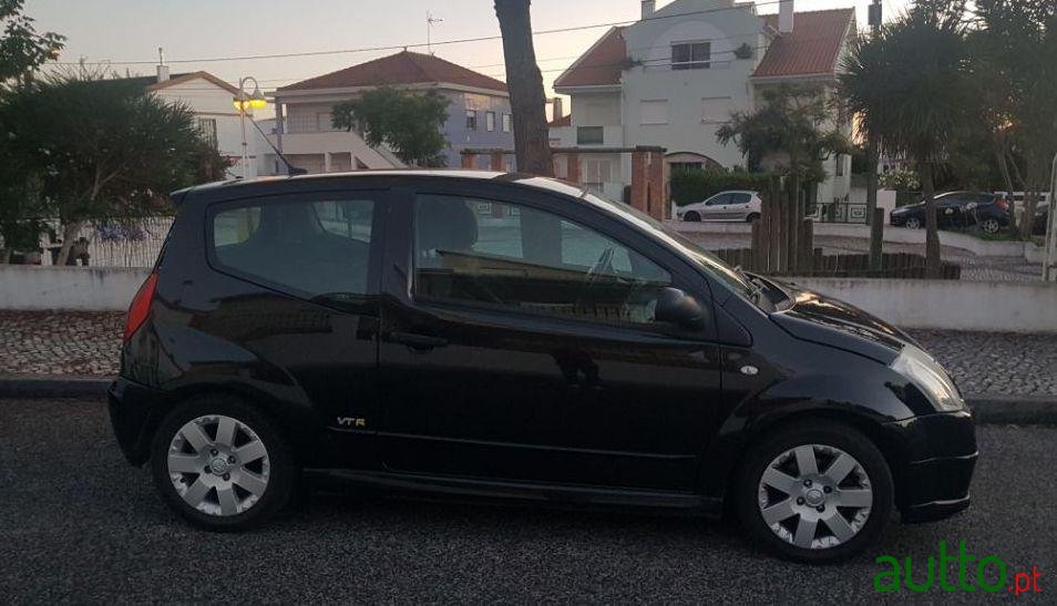 2006' Citroen C2 Vtr photo #2