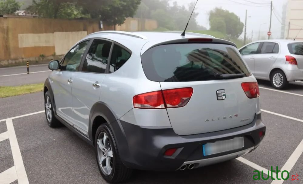 2008' SEAT Altea Freetrack 2.0 Tdi T4 photo #2