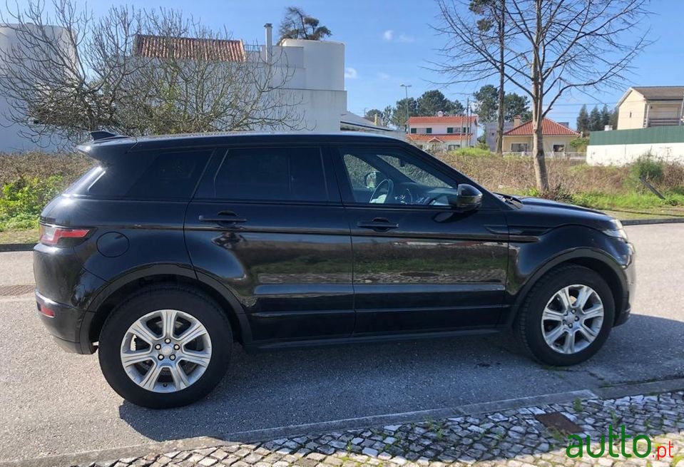 2016' Land Rover Evoque photo #2