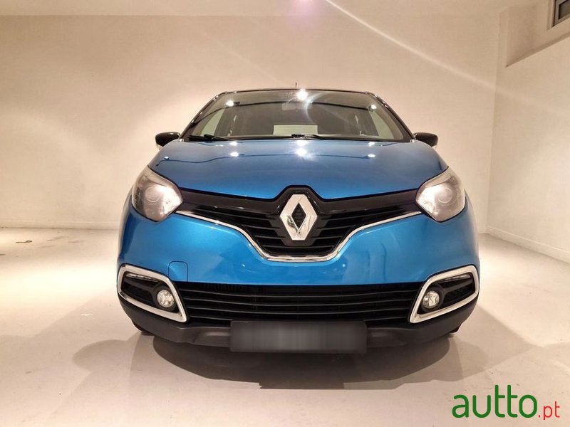 2015' Renault Captur photo #2