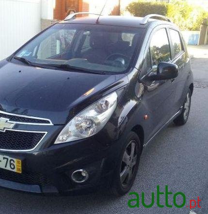 2010' Chevrolet Spark 1.2 Lt photo #2