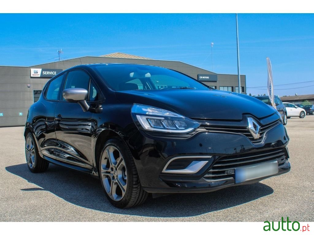 2017' Renault Clio photo #1