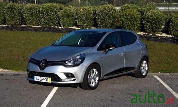 2017' Renault Clio photo #1
